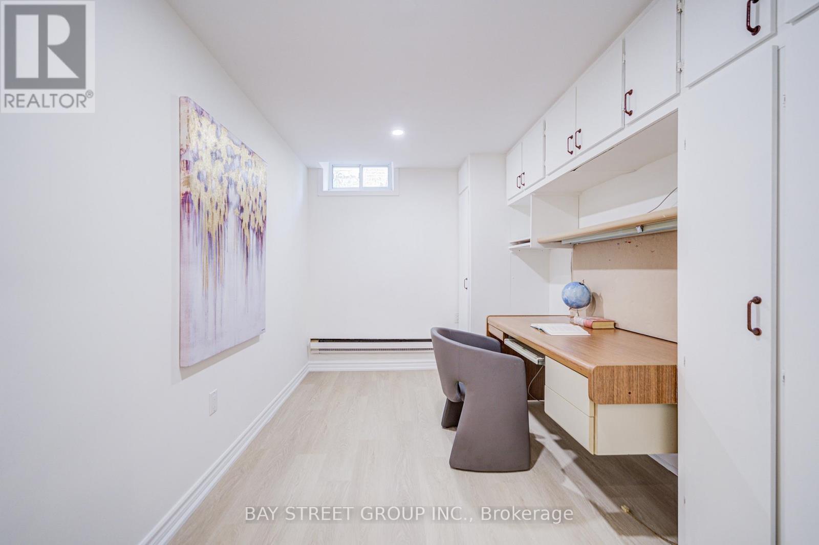 214 William Roe Boulevard, Newmarket, Ontario  L3Y 1B5 - Photo 40 - N12701924