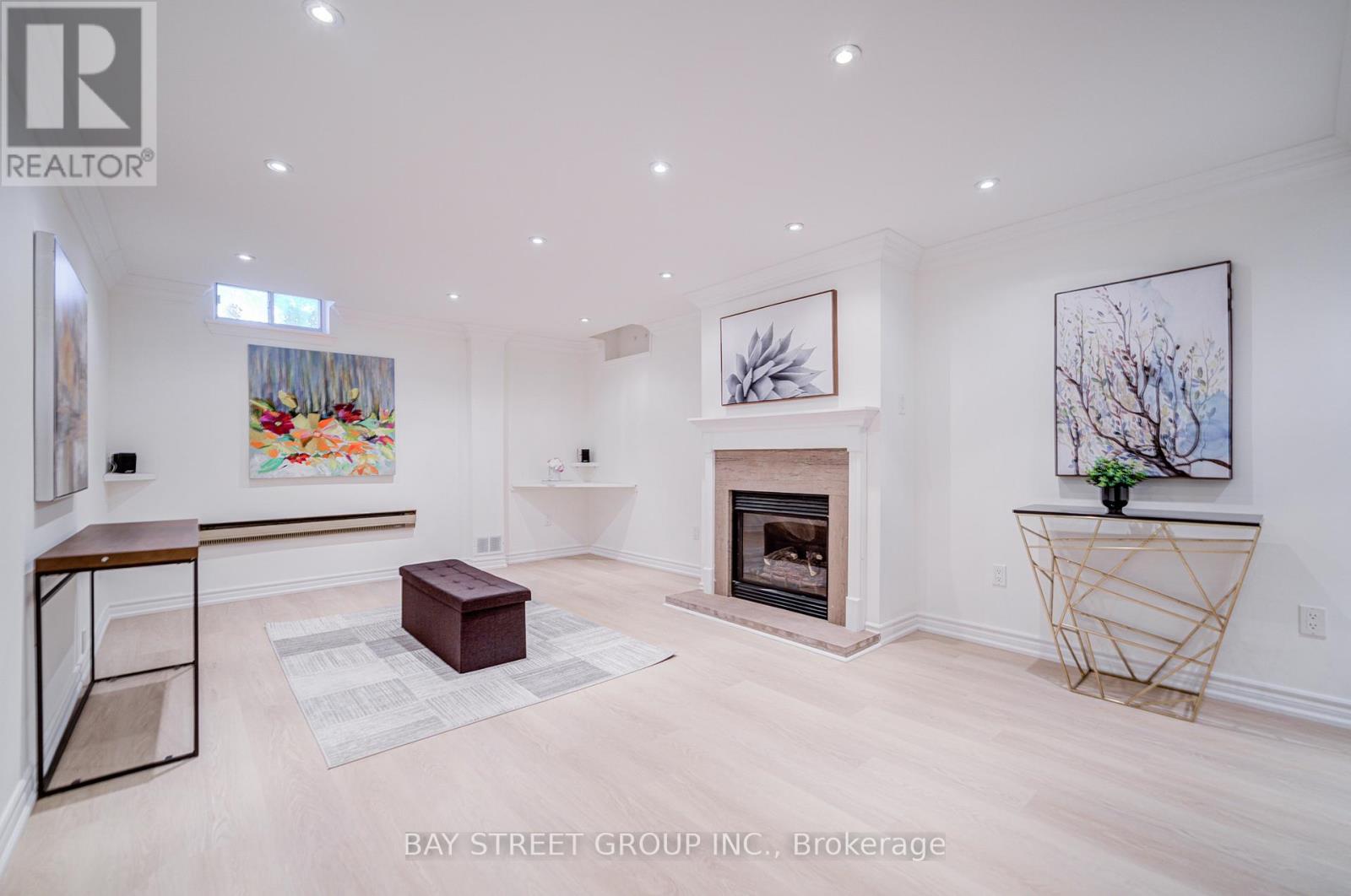 214 William Roe Boulevard, Newmarket, Ontario  L3Y 1B5 - Photo 41 - N12701924