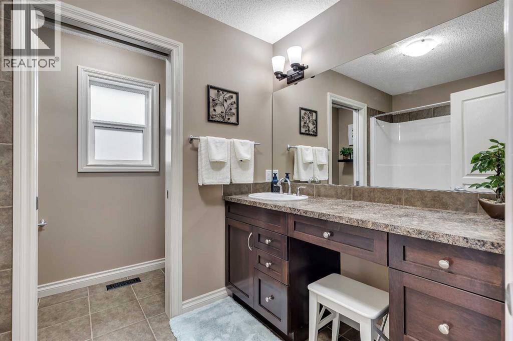 1678 Baywater Street Sw, Airdrie, Alberta  T4B 0A7 - Photo 36 - A2279646