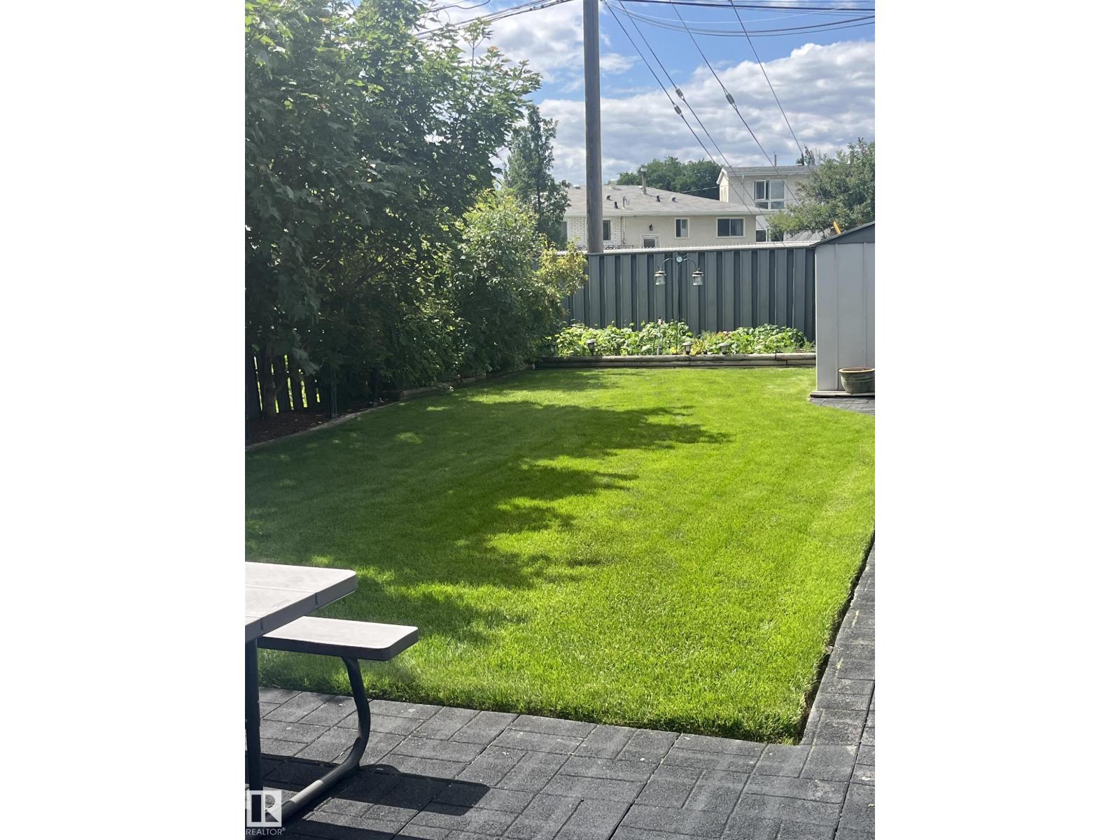 13304 70 St Nw, Edmonton, Alberta  T5C 0K3 - Photo 8 - E4470223