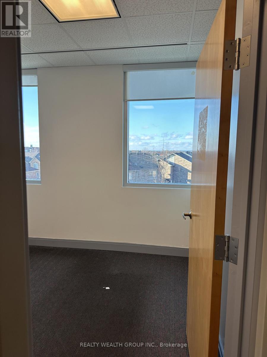 309 - 2250 Bovaird Drive E, Brampton, Ontario  L6R 0W3 - Photo 16 - W12701930