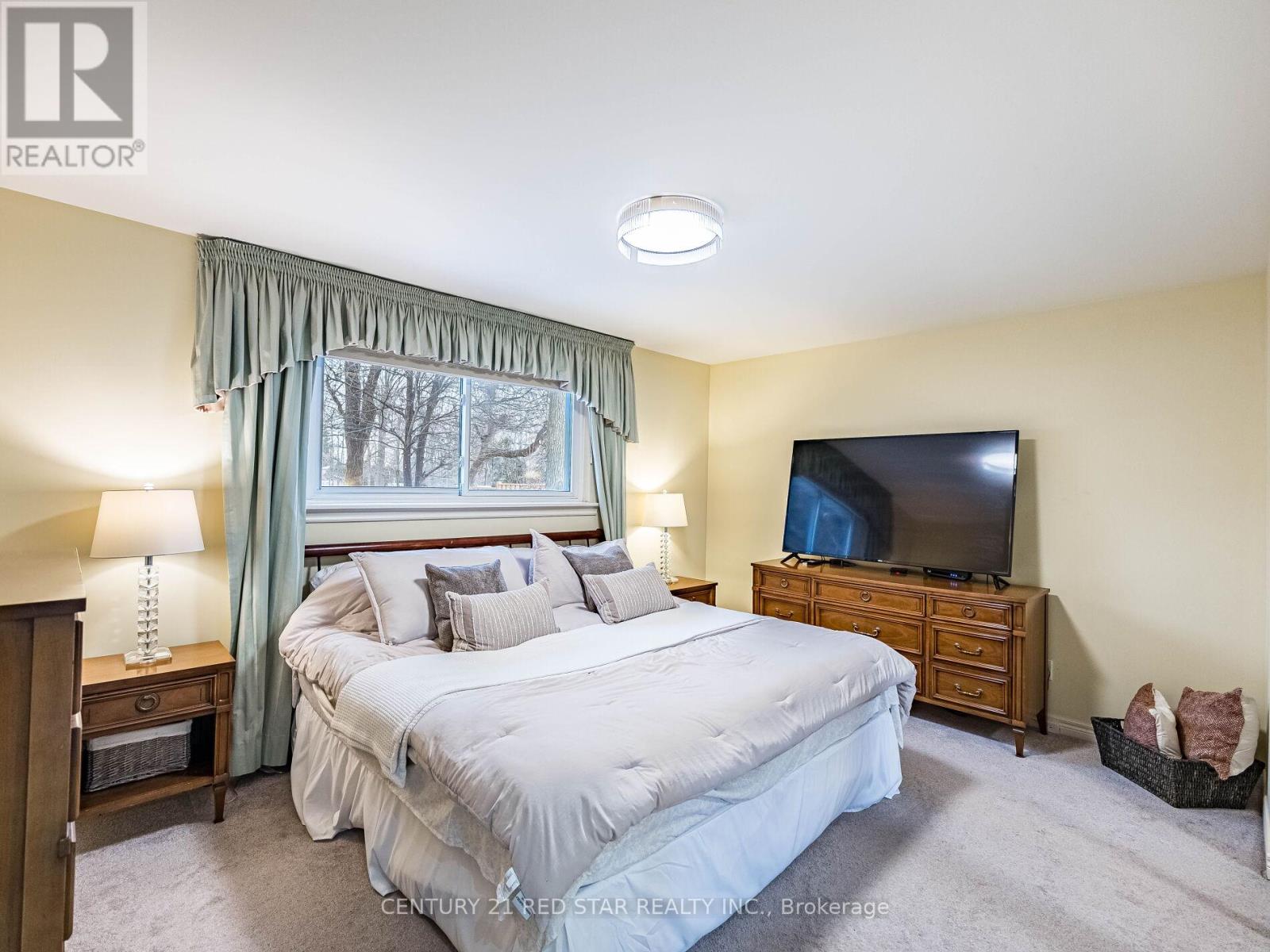 25 Devonshire Drive, Brampton, Ontario  L6T 3G5 - Photo 18 - W12701950