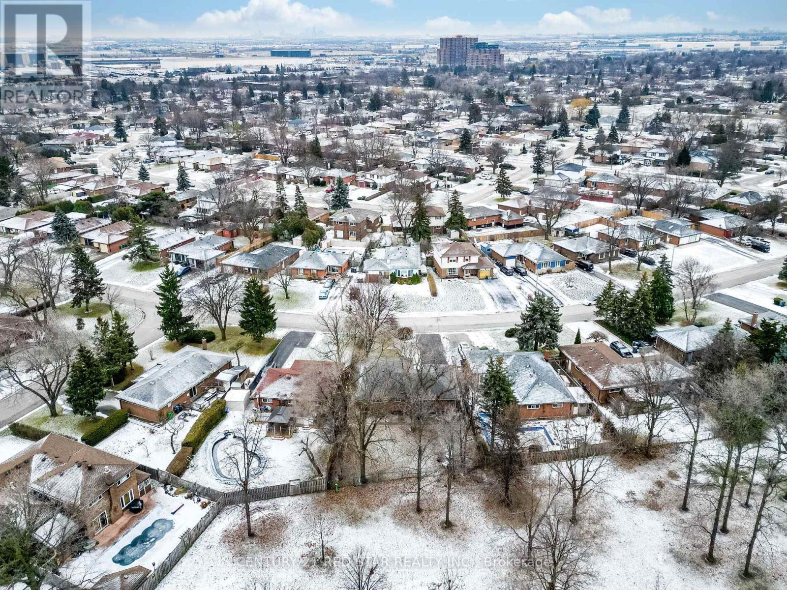 25 Devonshire Drive, Brampton, Ontario  L6T 3G5 - Photo 39 - W12701950