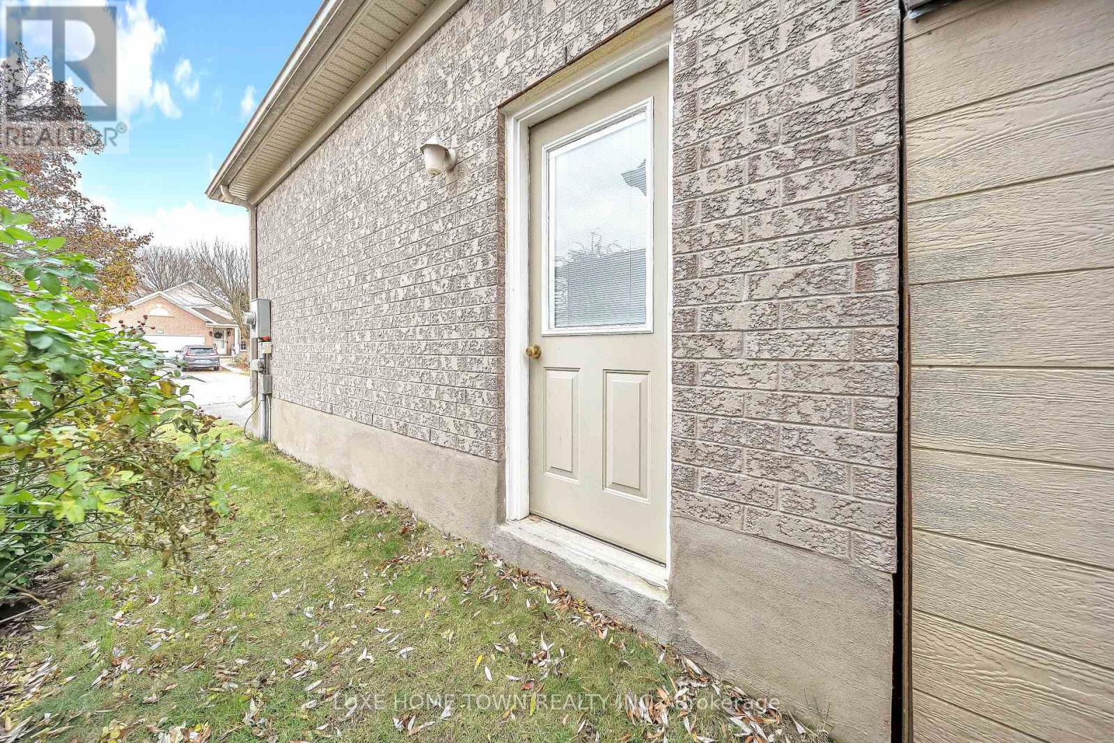 130 Adler Drive, Cambridge, Ontario  L9T 3W5 - Photo 40 - X12701946