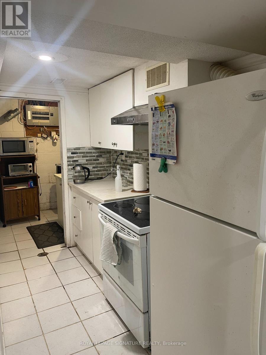 Basement Apt # 2 - 62 Iangrove Terrace, Toronto, Ontario  M1W 2H2 - Photo 9 - E12697364