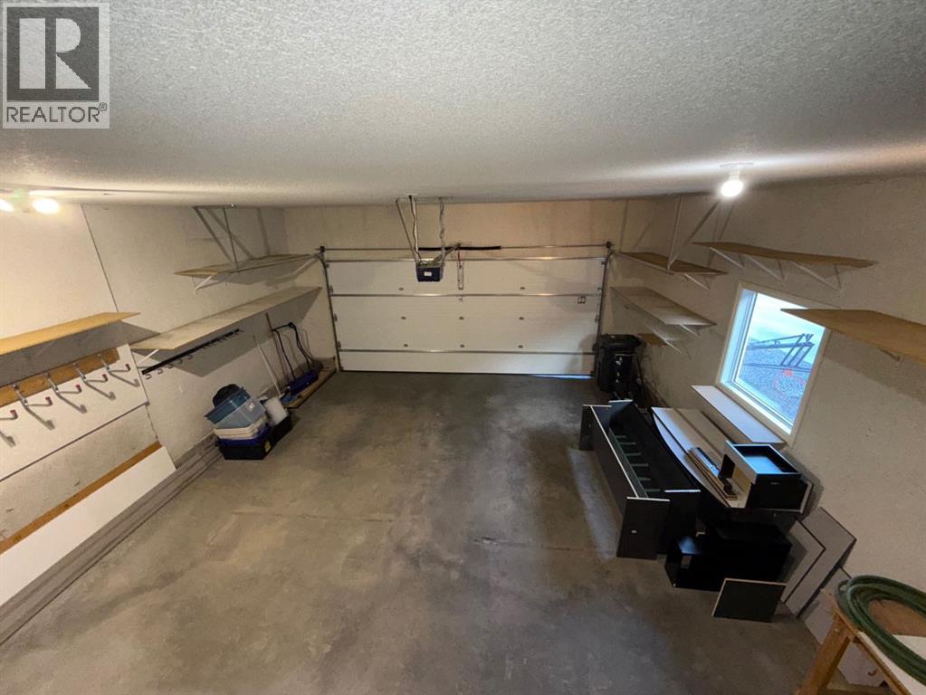 565 Edinburgh Road W, Lethbridge, Alberta  T1J 4E2 - Photo 10 - A2279704