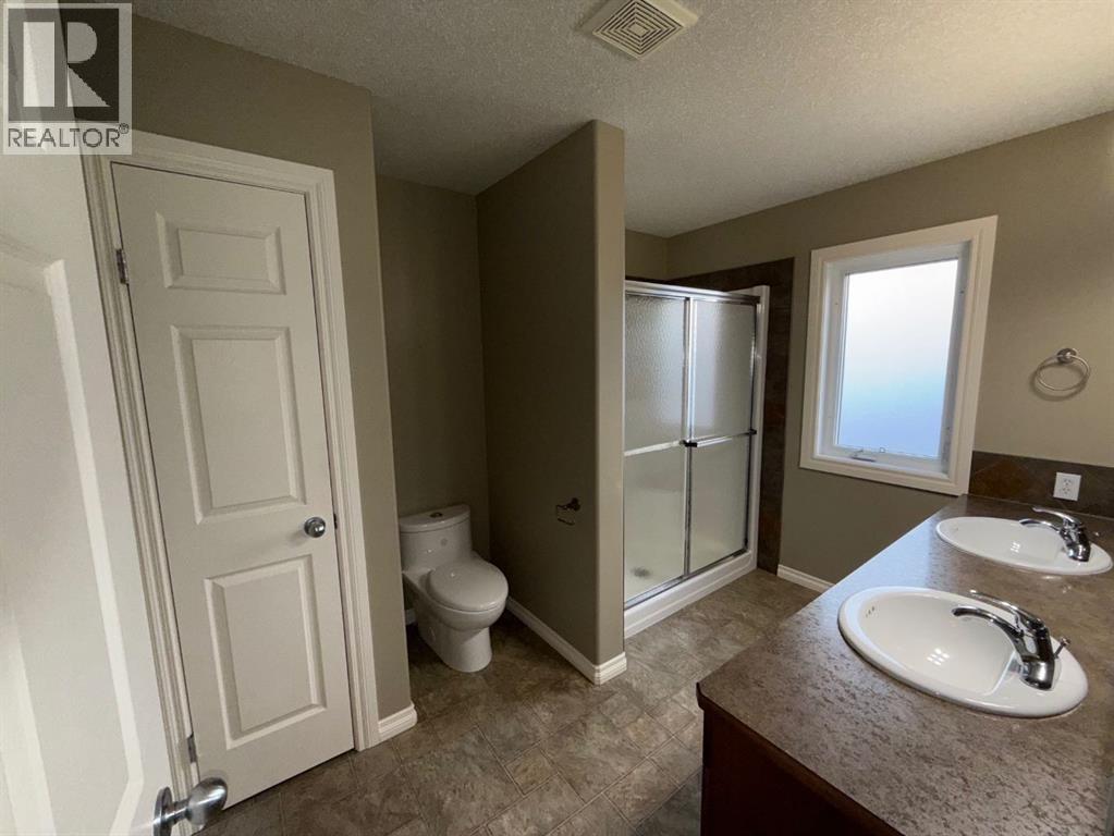 565 Edinburgh Road W, Lethbridge, Alberta  T1J 4E2 - Photo 18 - A2279704