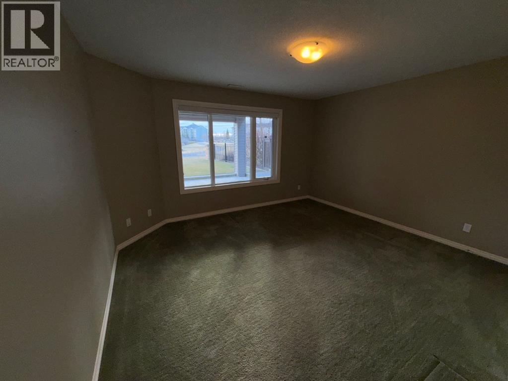 565 Edinburgh Road W, Lethbridge, Alberta  T1J 4E2 - Photo 24 - A2279704