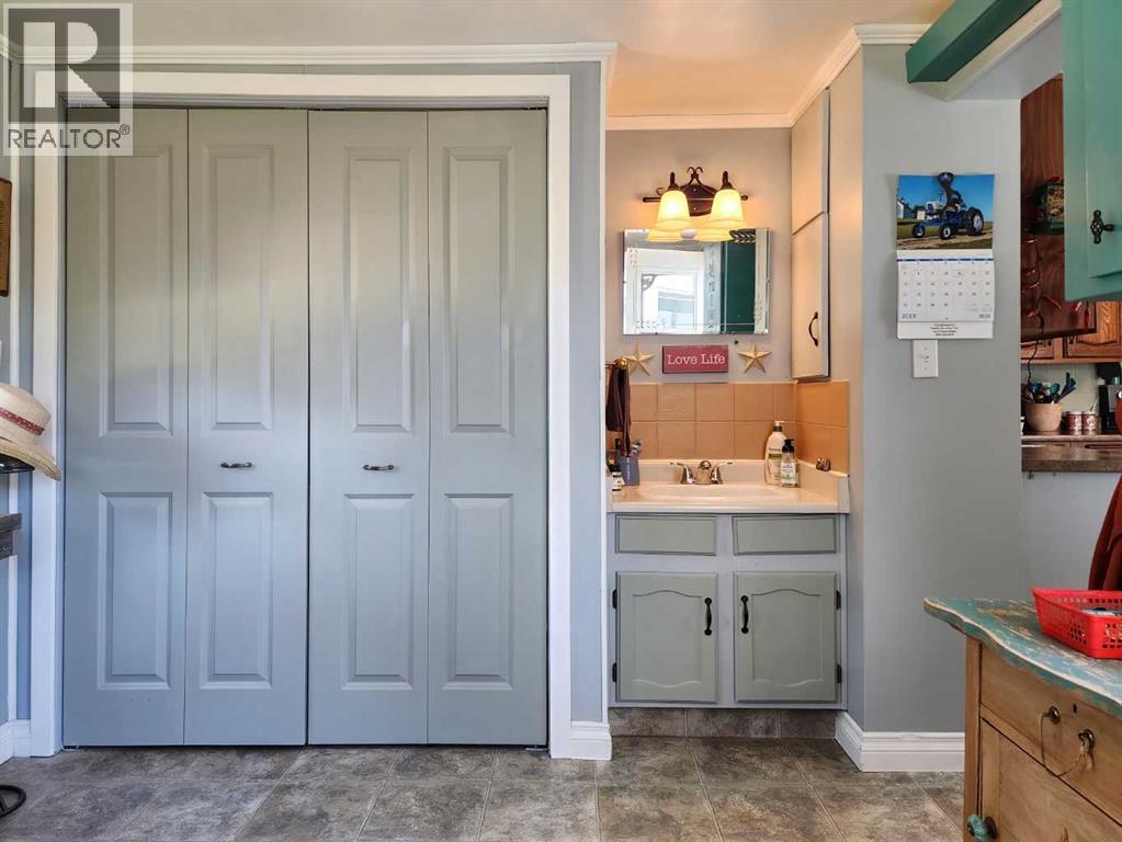 290113 Flying E Road, Rural Willow Creek No. 26, Alberta  T0L 1Z0 - Photo 7 - A2260791