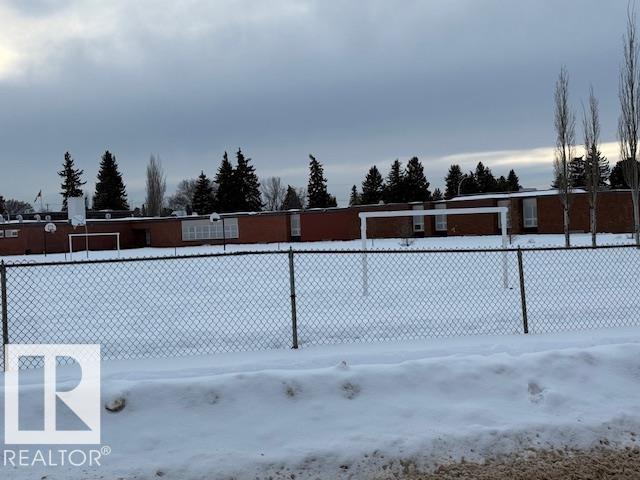 9128 129b Avenue Nw, Edmonton, Alberta  T5E 0P5 - Photo 8 - E4470222