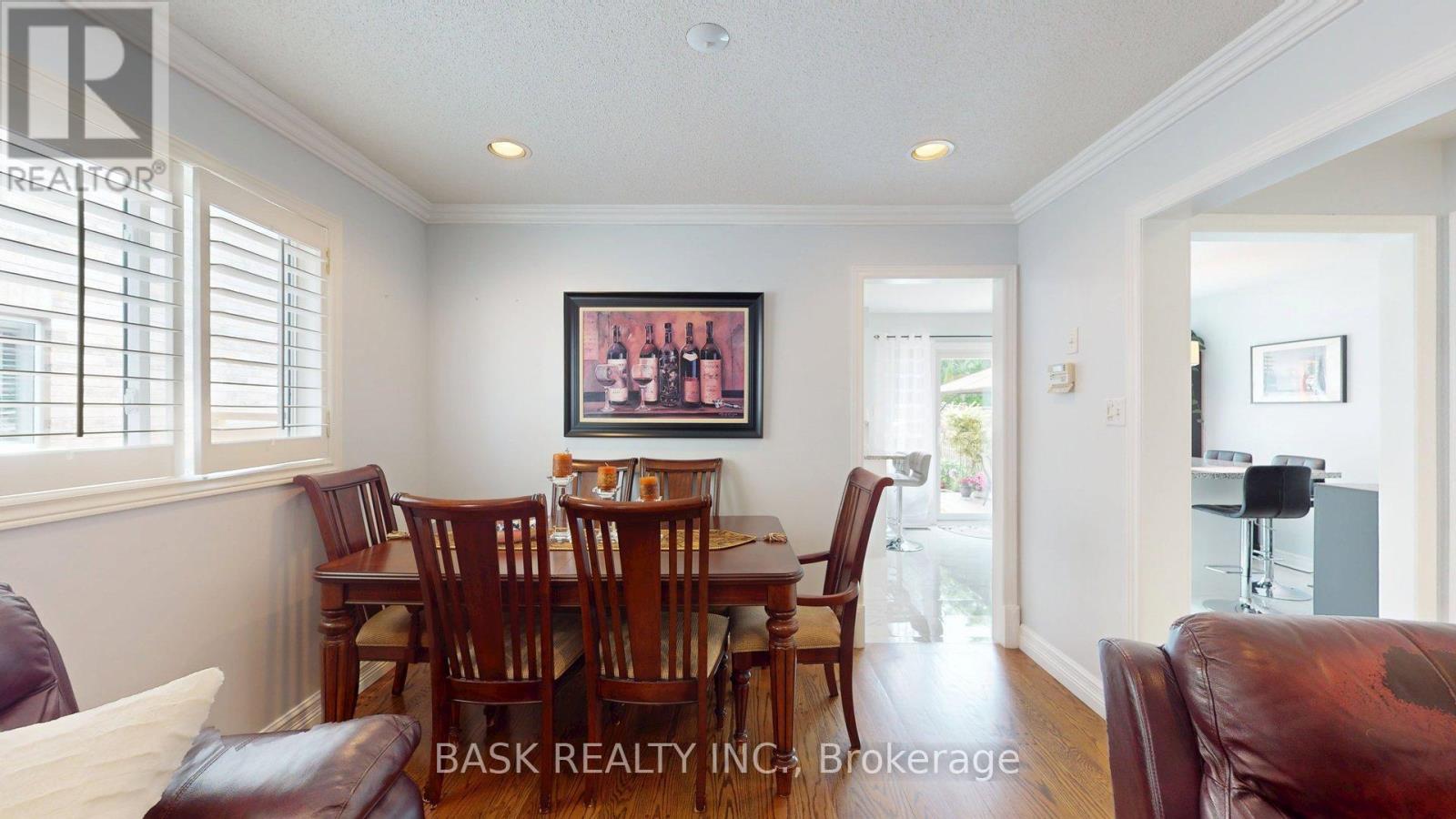 51 Harvest Moon Drive, Caledon, Ontario  L7E 2L2 - Photo 4 - W12701958