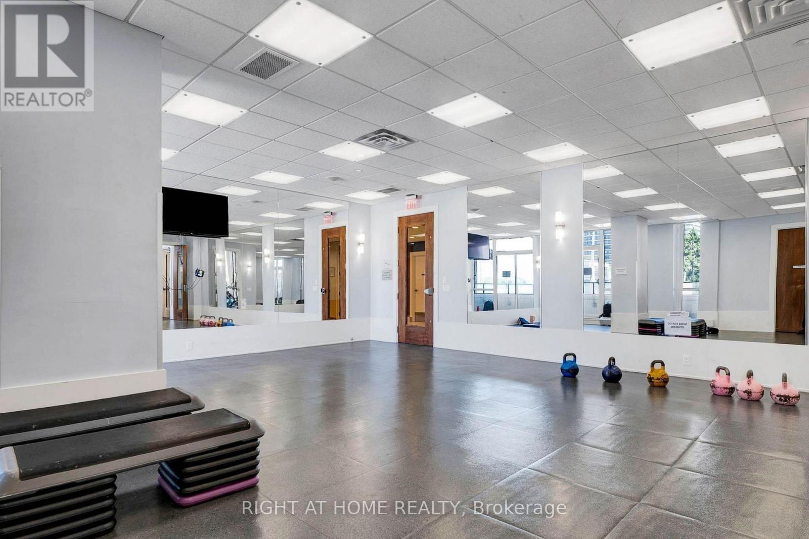 3106 - 2220 Lakeshore Boulevard W, Toronto, Ontario  M8V 0C1 - Photo 24 - W12701960