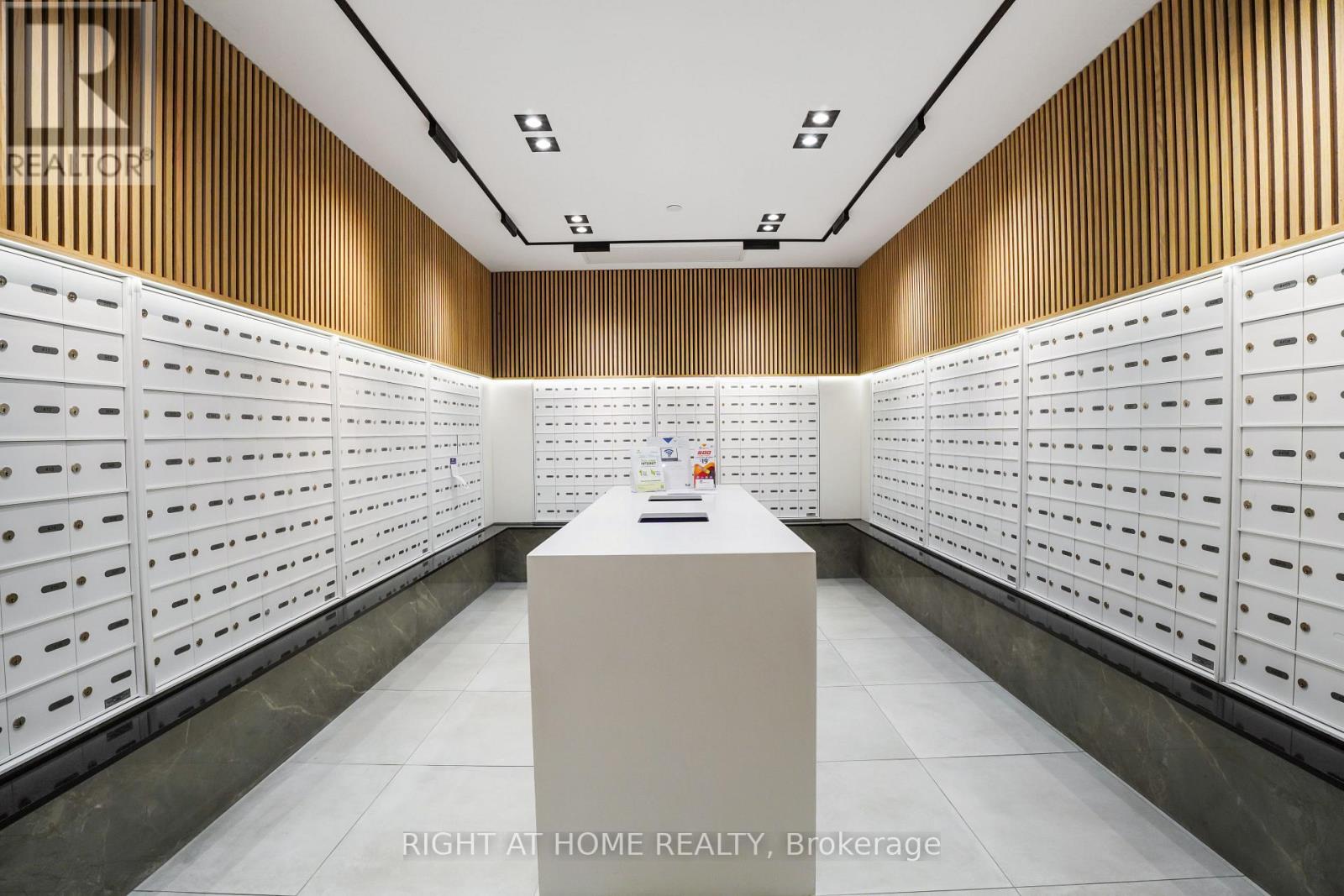 3106 - 2220 Lakeshore Boulevard W, Toronto, Ontario  M8V 0C1 - Photo 28 - W12701960