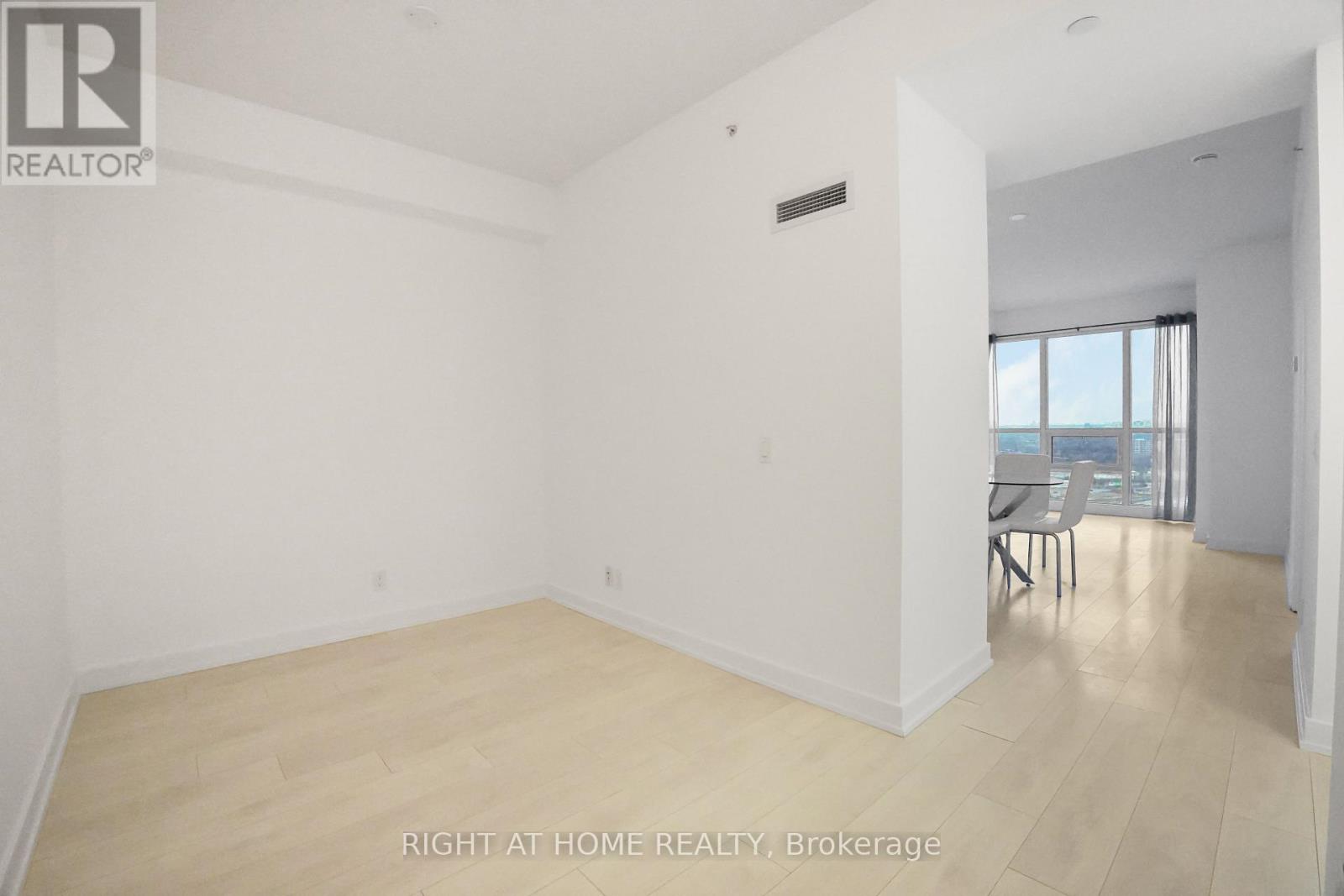 3106 - 2220 Lakeshore Boulevard W, Toronto, Ontario  M8V 0C1 - Photo 6 - W12701960