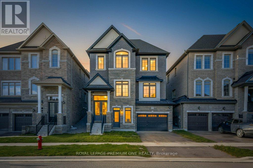 32 JAMES WALKER AVENUE, Caledon, Ontario