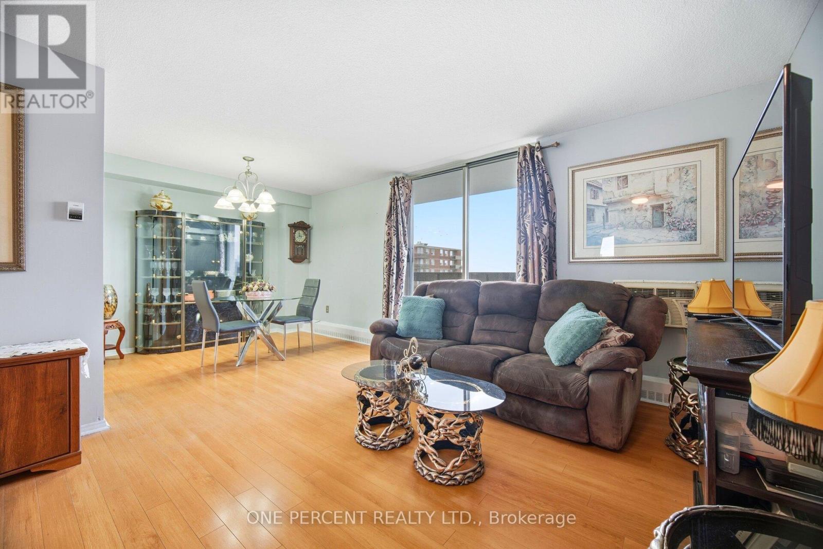 #1110 - 1100 Caven Street, Mississauga, Ontario  L5G 4N3 - Photo 17 - W12701966