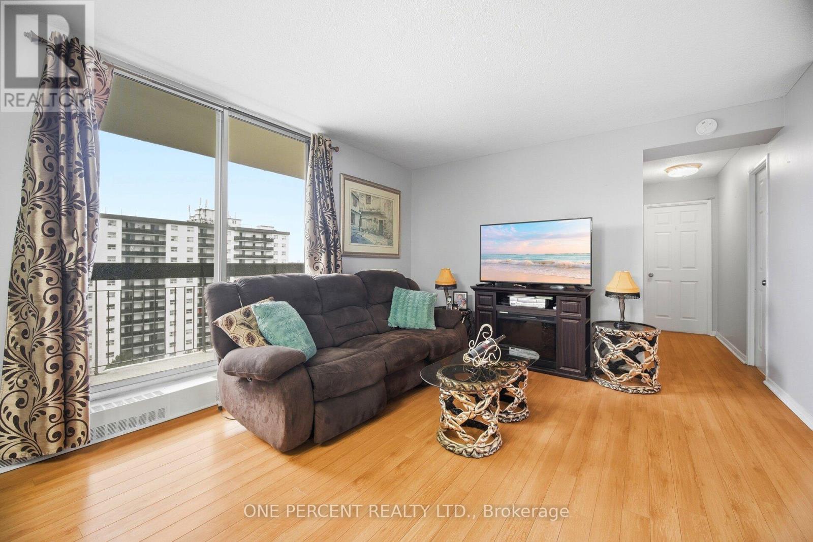 #1110 - 1100 Caven Street, Mississauga, Ontario  L5G 4N3 - Photo 20 - W12701966