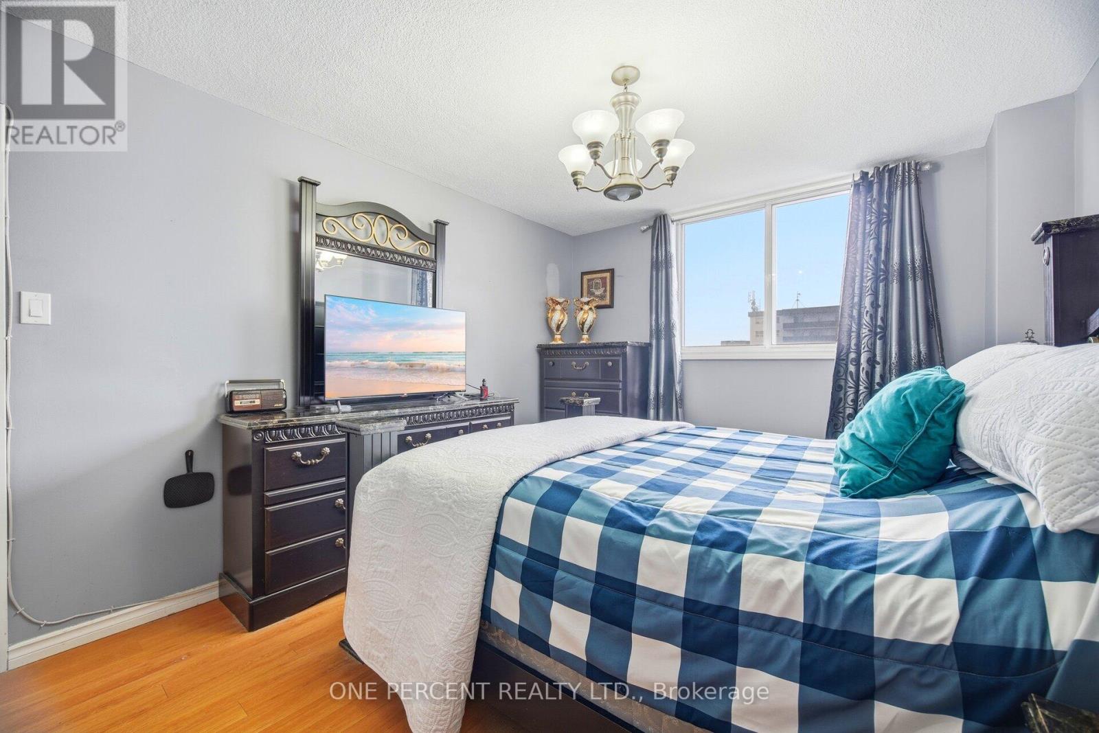 #1110 - 1100 Caven Street, Mississauga, Ontario  L5G 4N3 - Photo 24 - W12701966