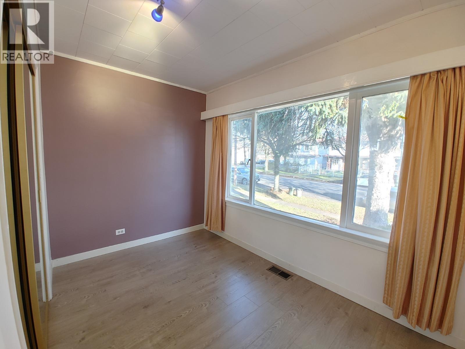 5955 Joyce Street, Vancouver, British Columbia  V5R 4H9 - Photo 4 - R3079532