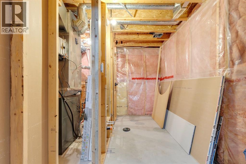 22 Hidden Spring Court Nw, Calgary, Alberta  T3A 5J4 - Photo 35 - A2279189