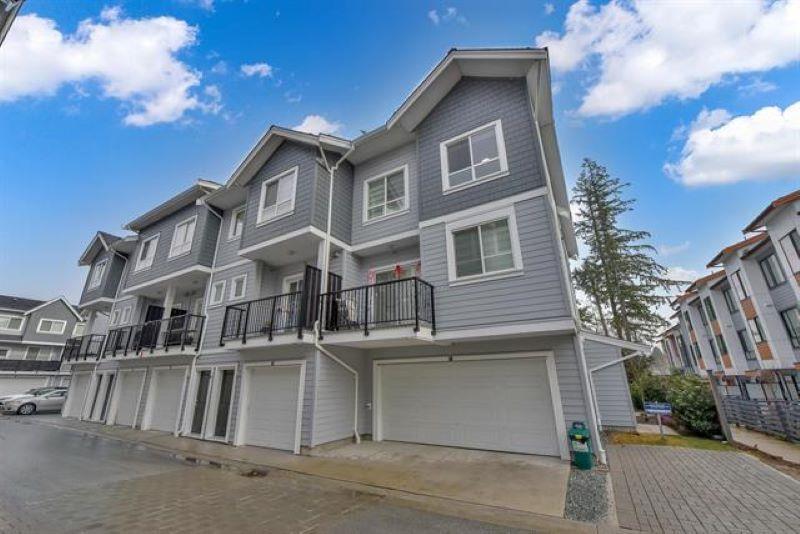 27 12830 62 Avenue, Surrey, British Columbia  V3X 0K8 - Photo 1 - R3078125