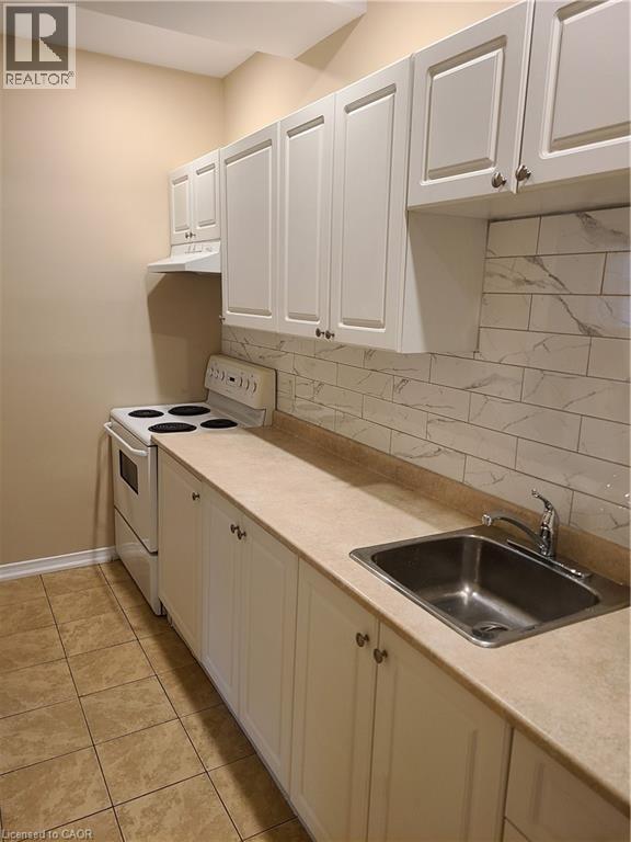 98 Duke Street Unit# Lower, Hamilton, Ontario  L8P 1X5 - Photo 8 - 40784254