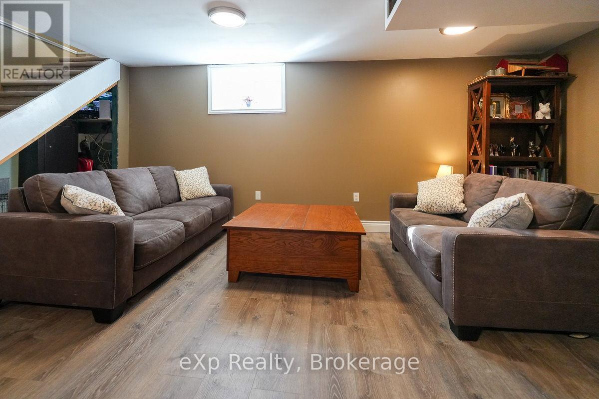 179422 Grey Road 17, Georgian Bluffs, Ontario  N0H 2T0 - Photo 16 - X12702018