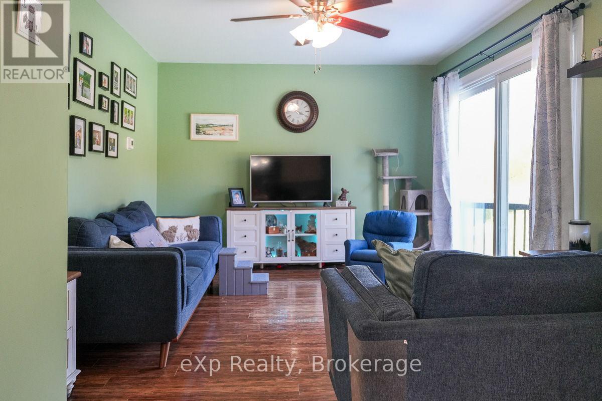 179422 Grey Road 17, Georgian Bluffs, Ontario  N0H 2T0 - Photo 6 - X12702018