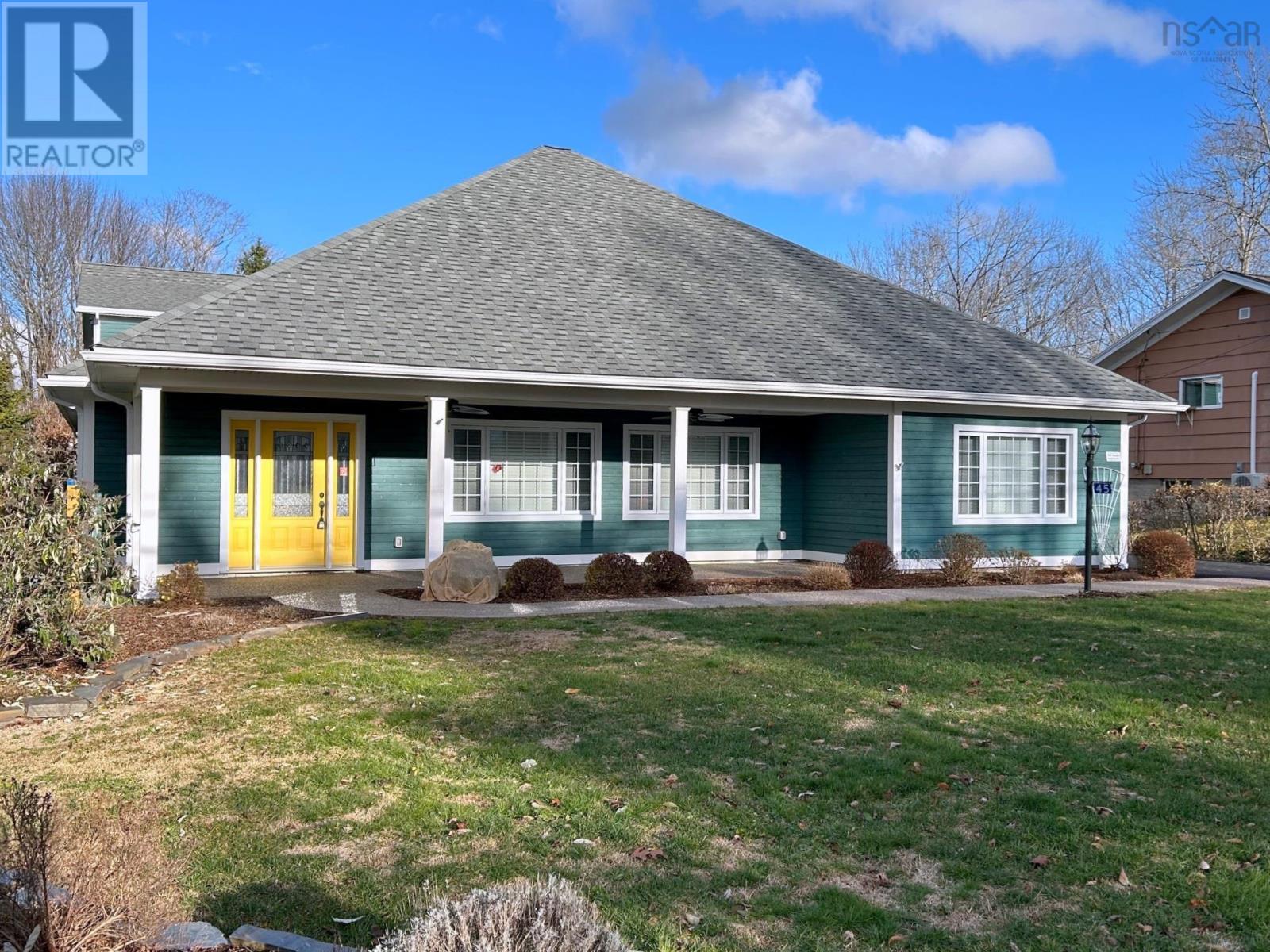 45 Pleasant Street, Mahone Bay, Nova Scotia