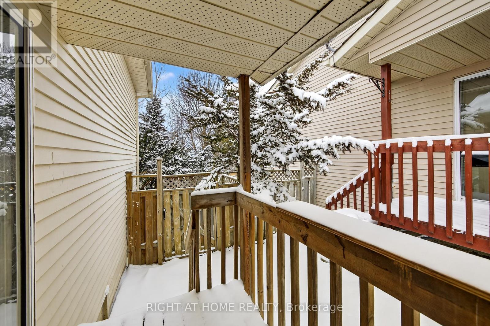 52 Gosney Crescent, Barrie, Ontario  L4N 6T7 - Photo 3 - S12698338