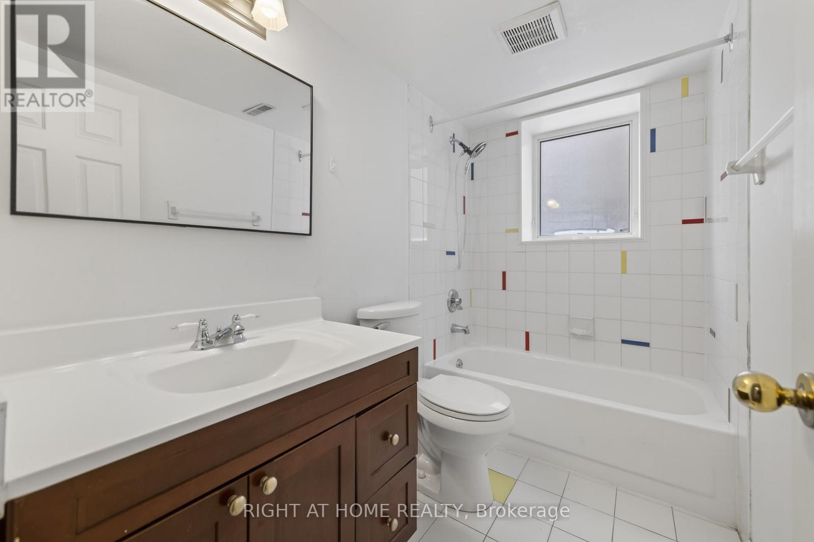 52 Gosney Crescent, Barrie, Ontario  L4N 6T7 - Photo 20 - S12698338