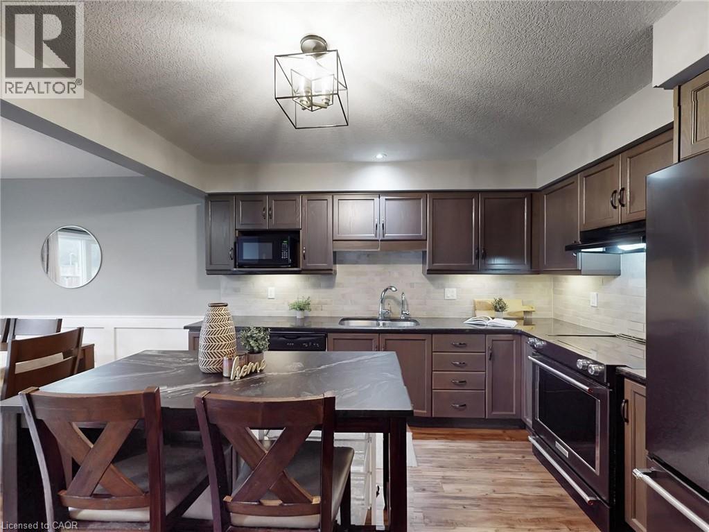 33 Marshall Drive, Guelph, Ontario  N1E 0K7 - Photo 8 - 40799013