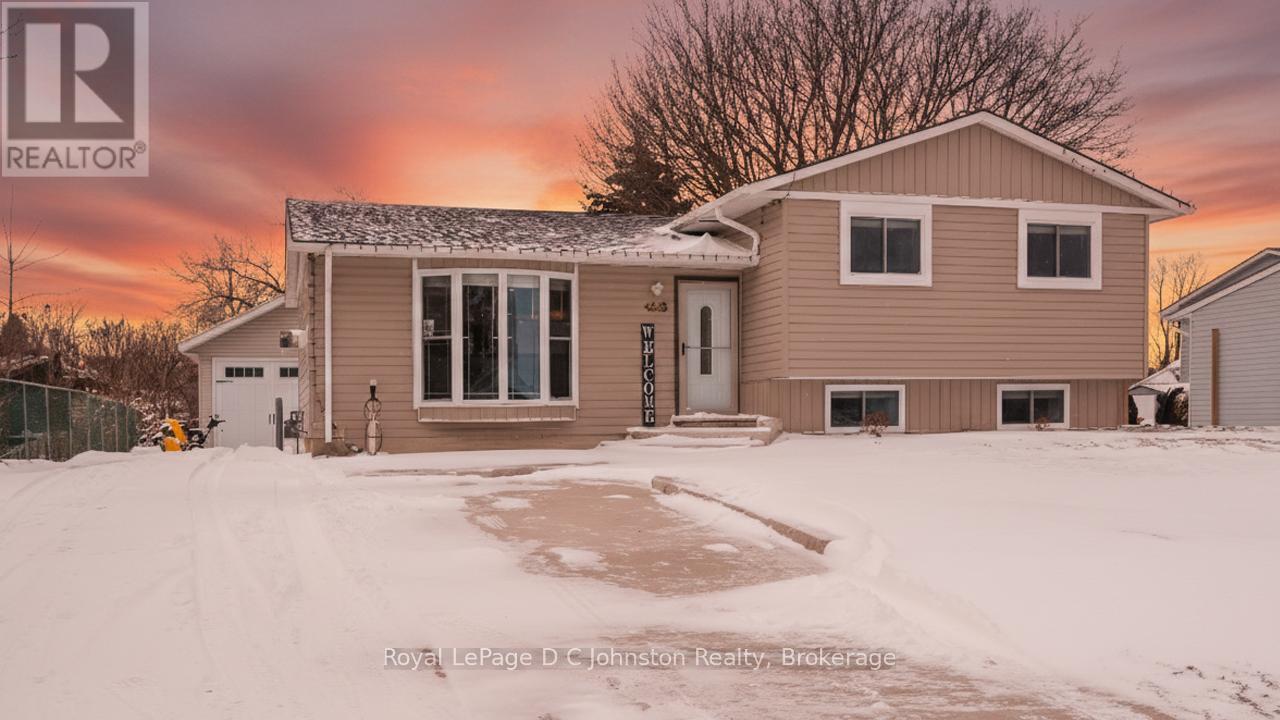 468 CENTENNIAL CRESCENT, saugeen shores, Ontario