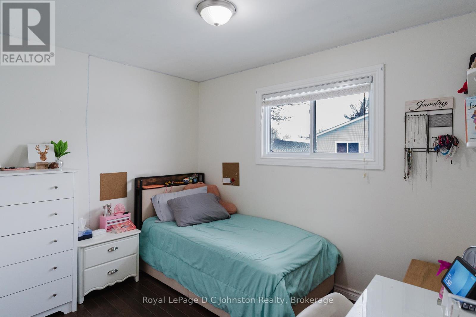 468 Centennial Crescent, Saugeen Shores, Ontario  N0H 2C1 - Photo 15 - X12702056