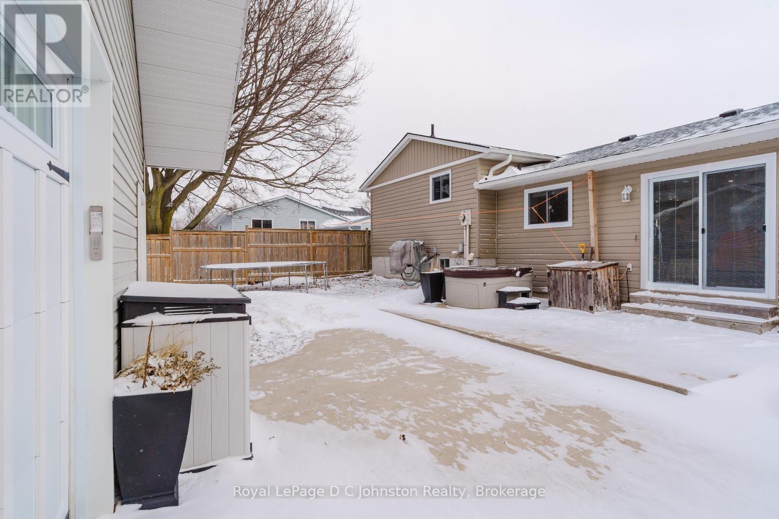 468 Centennial Crescent, Saugeen Shores, Ontario  N0H 2C1 - Photo 23 - X12702056