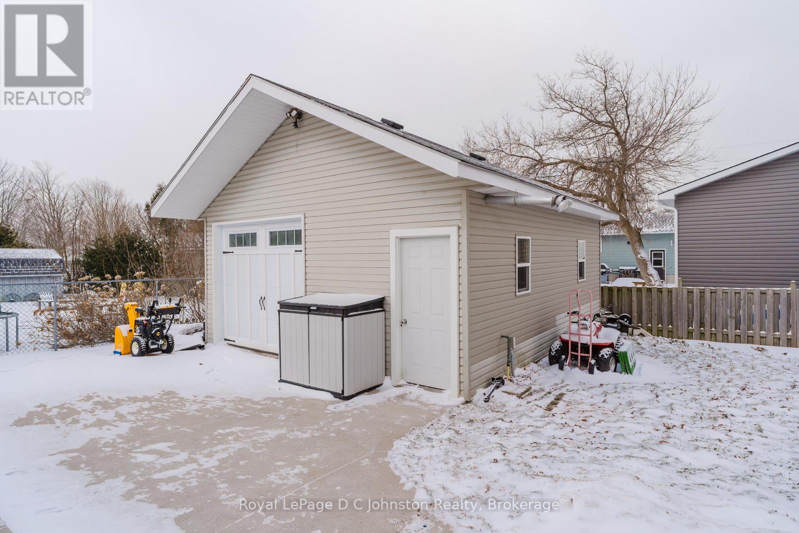 468 Centennial Crescent, Saugeen Shores, Ontario  N0H 2C1 - Photo 24 - X12702056