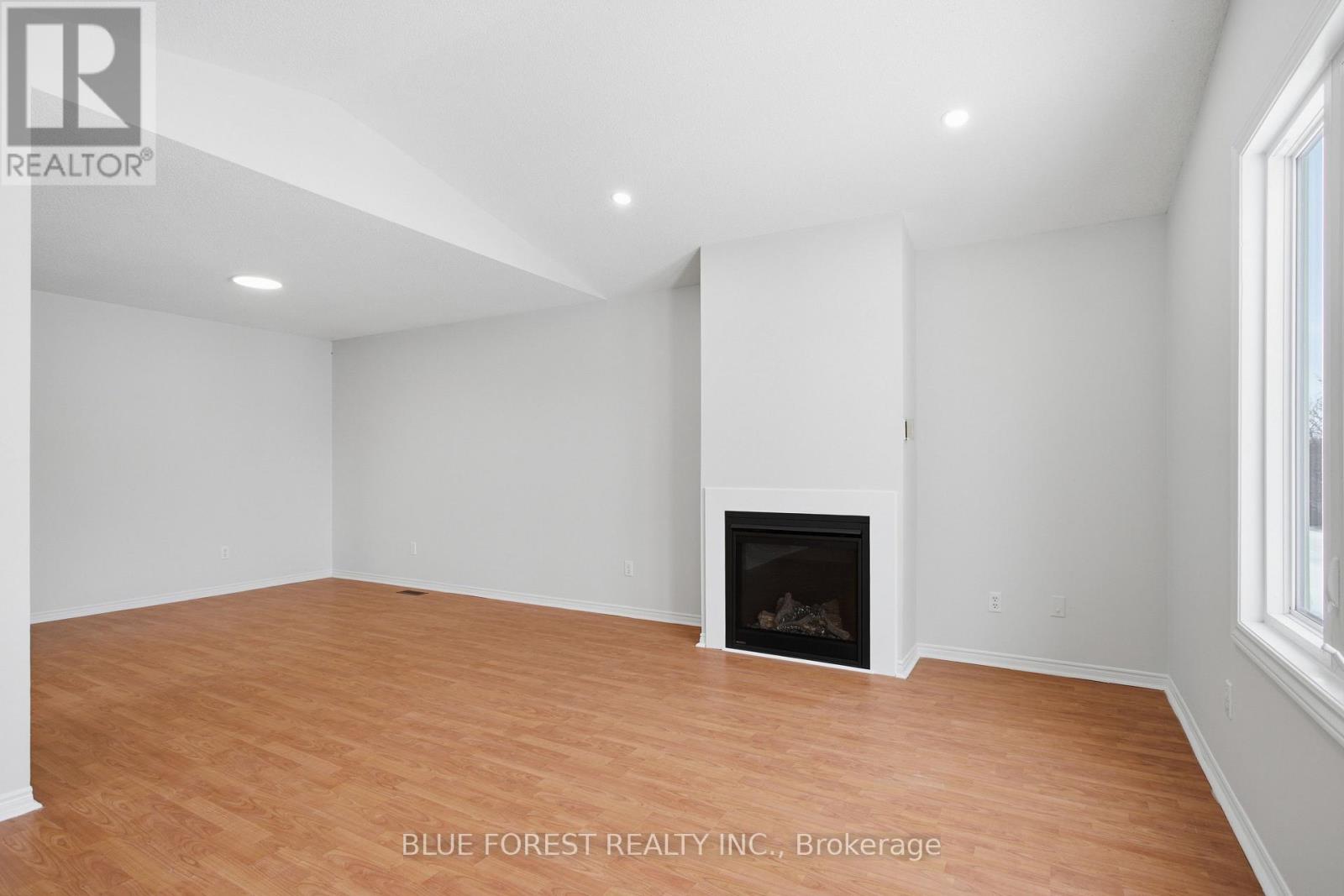 959 Lawson Road, London North, Ontario  N6G 4X4 - Photo 10 - X12702010