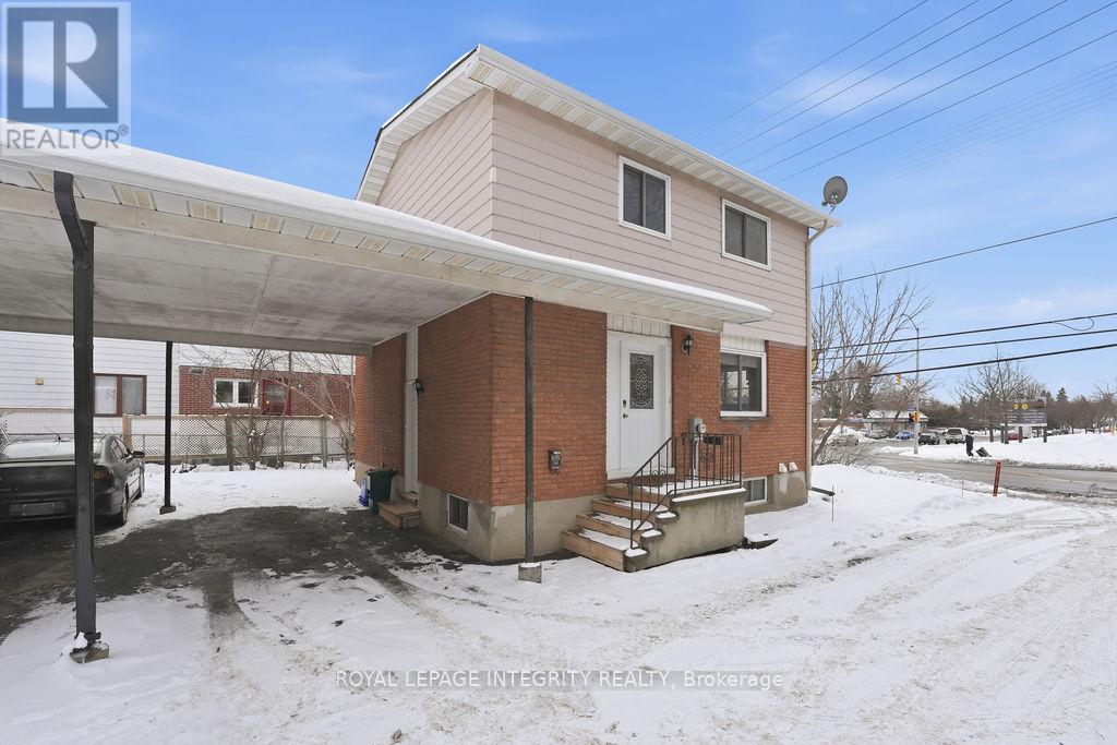 2035 St. Laurent Boulevard, Ottawa, Ontario  K1G 1A5 - Photo 2 - X12702034