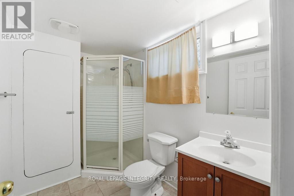 2035 St. Laurent Boulevard, Ottawa, Ontario  K1G 1A5 - Photo 24 - X12702034