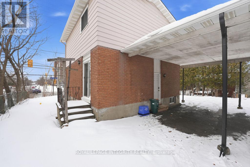 2035 St. Laurent Boulevard, Ottawa, Ontario  K1G 1A5 - Photo 27 - X12702034