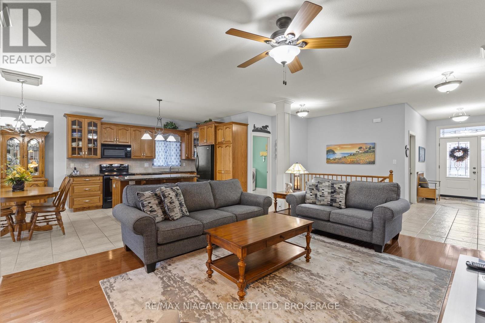 194 Hillsdale Drive, Welland, Ontario  L3C 7M4 - Photo 12 - X12702062