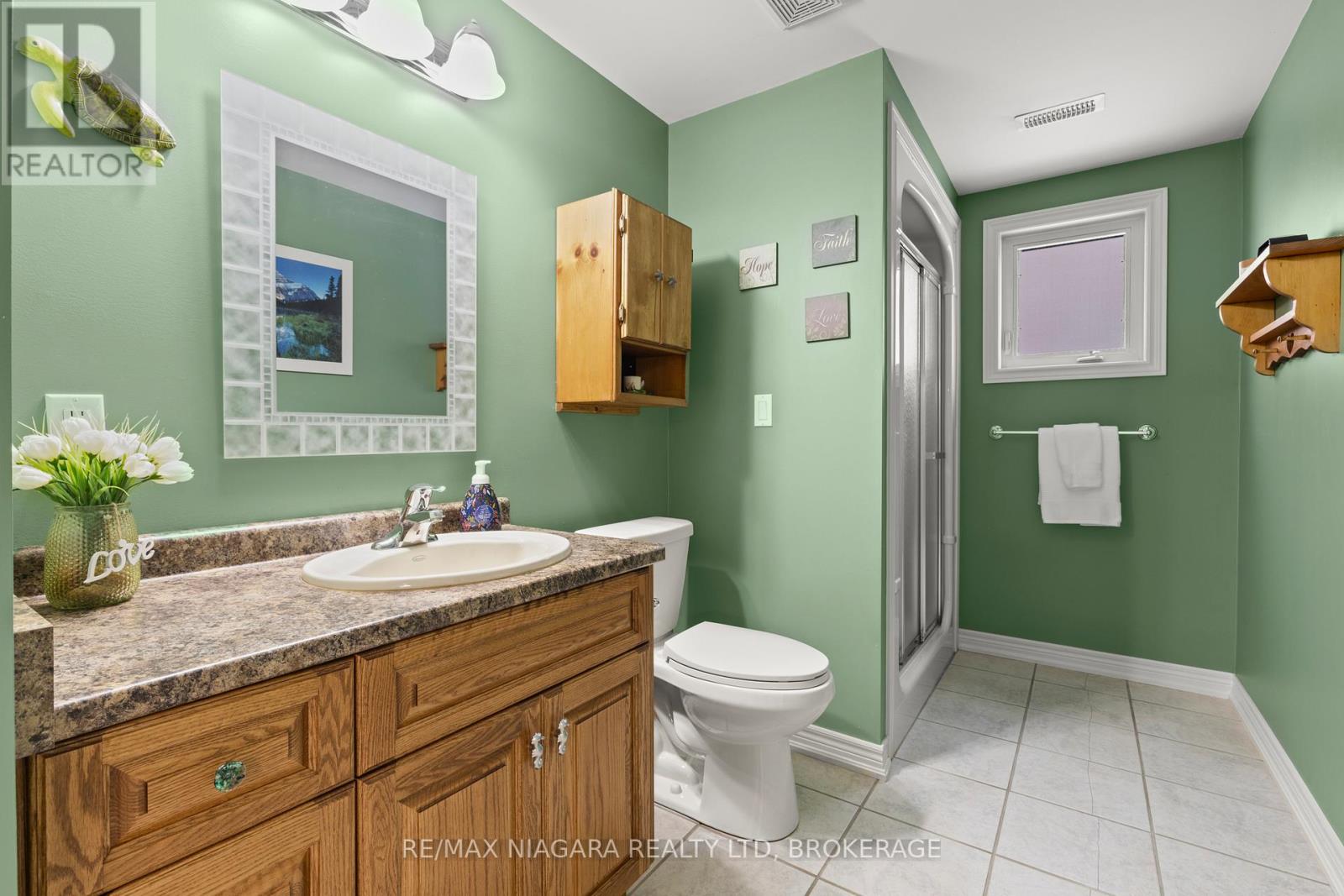 194 Hillsdale Drive, Welland, Ontario  L3C 7M4 - Photo 35 - X12702062