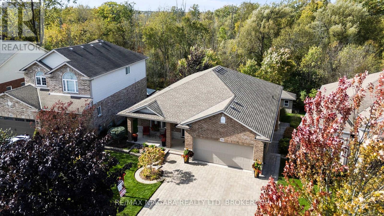 194 Hillsdale Drive, Welland, Ontario  L3C 7M4 - Photo 4 - X12702062