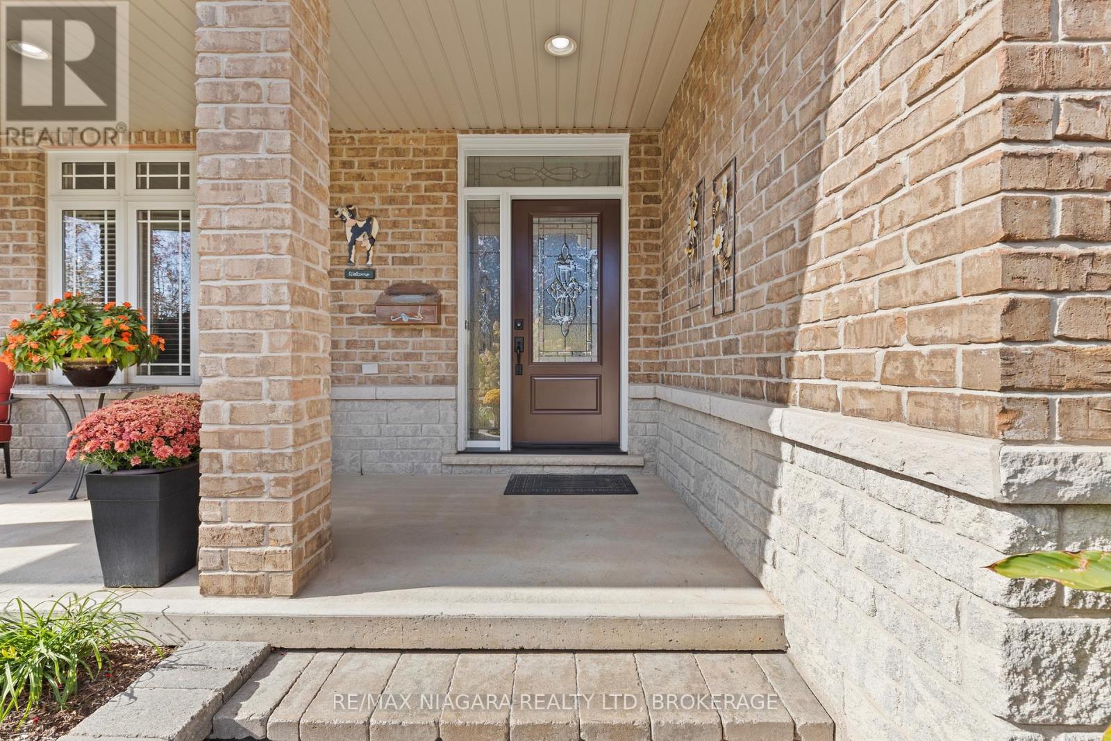 194 Hillsdale Drive, Welland, Ontario  L3C 7M4 - Photo 5 - X12702062