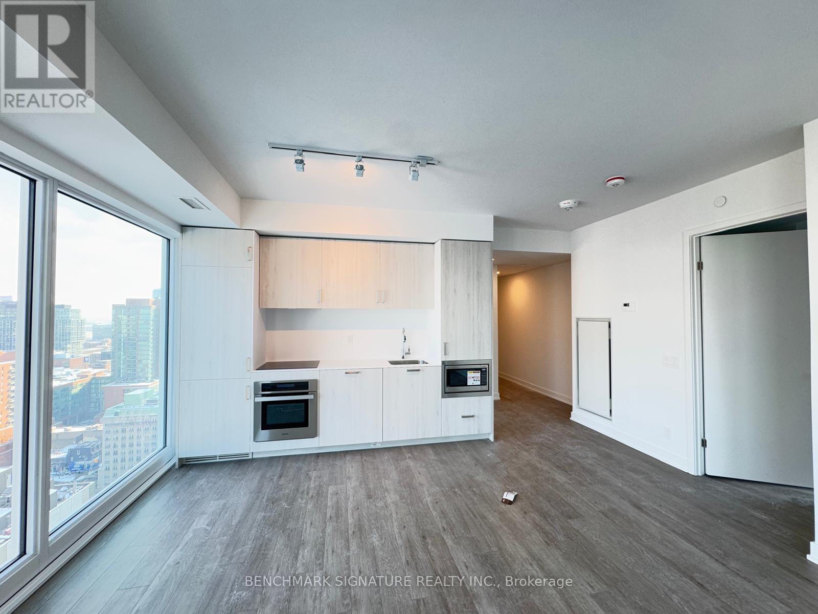 2502 - 88 Queen Street E, Toronto, Ontario  M5C 0B6 - Photo 3 - C12702014