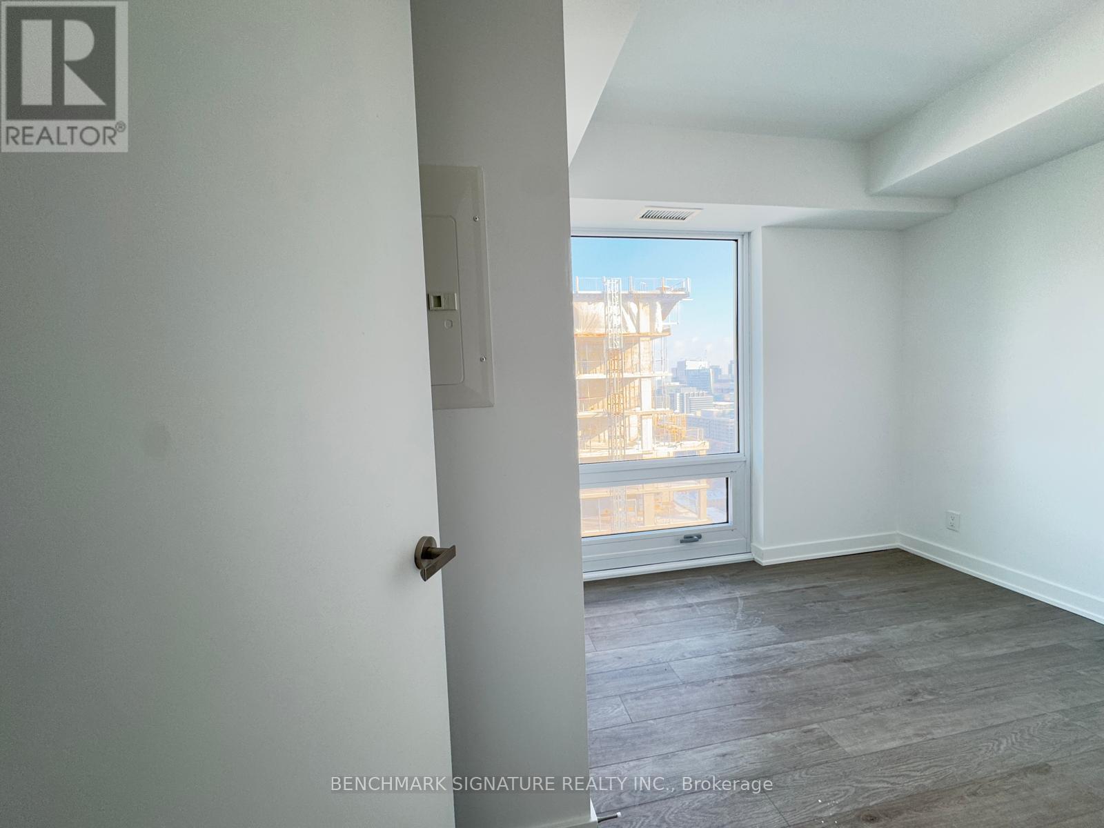 2502 - 88 Queen Street E, Toronto, Ontario  M5C 0B6 - Photo 6 - C12702014