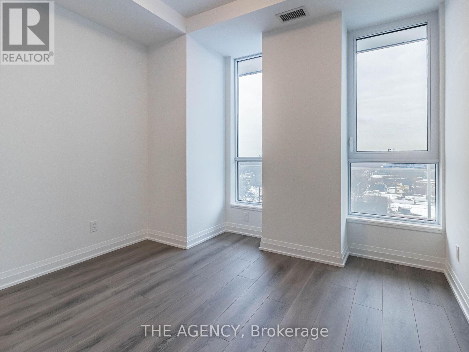 901 - 286 Main Street, Toronto, Ontario  M4C 0B3 - Photo 19 - E12702006