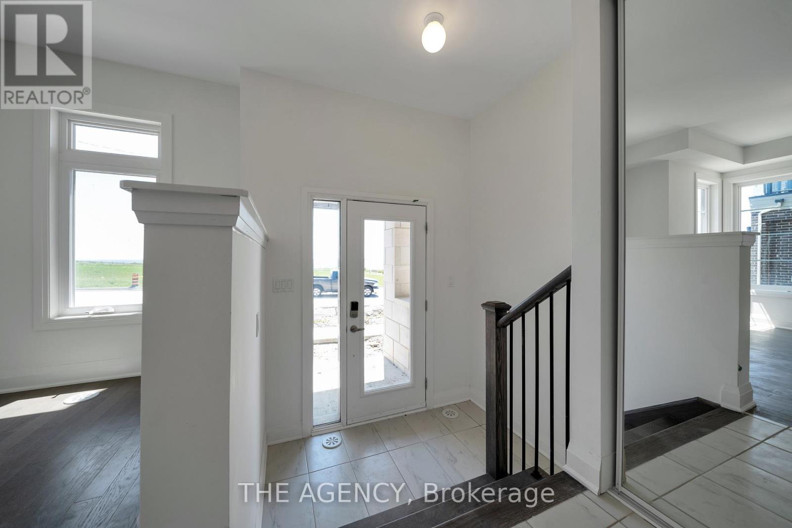 563 Port Darlington Road, Clarington, Ontario  L1C 7E9 - Photo 3 - E12702008