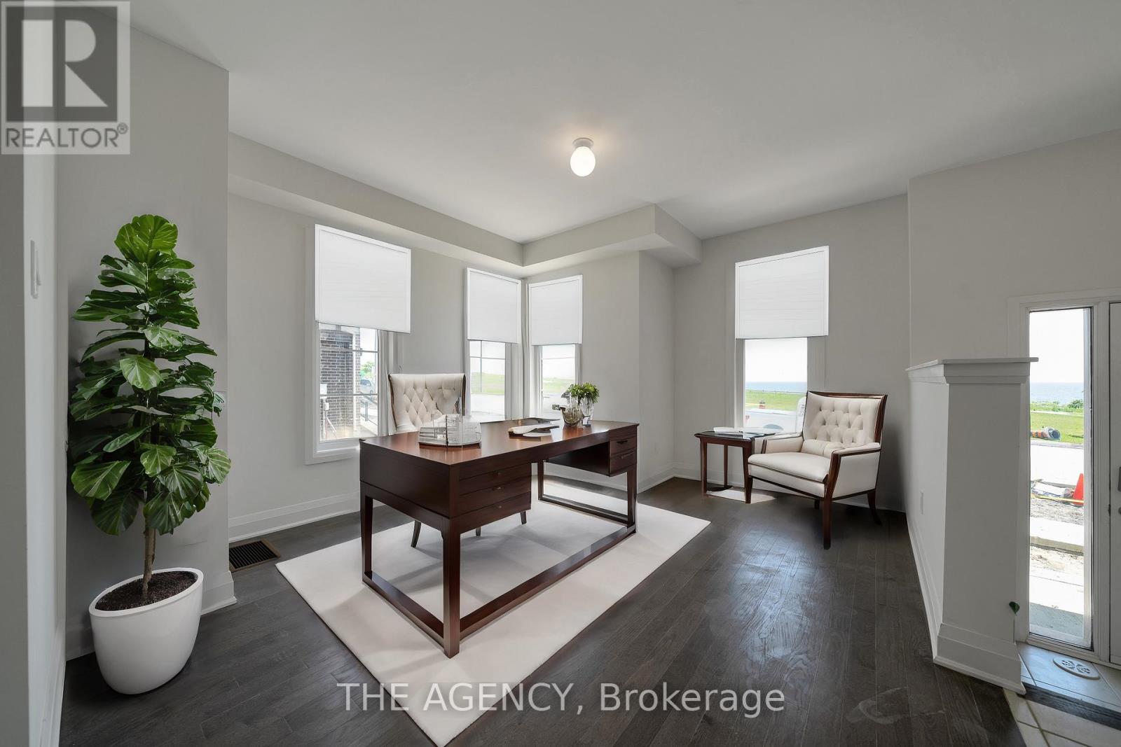 563 Port Darlington Road, Clarington, Ontario  L1C 7E9 - Photo 4 - E12702008