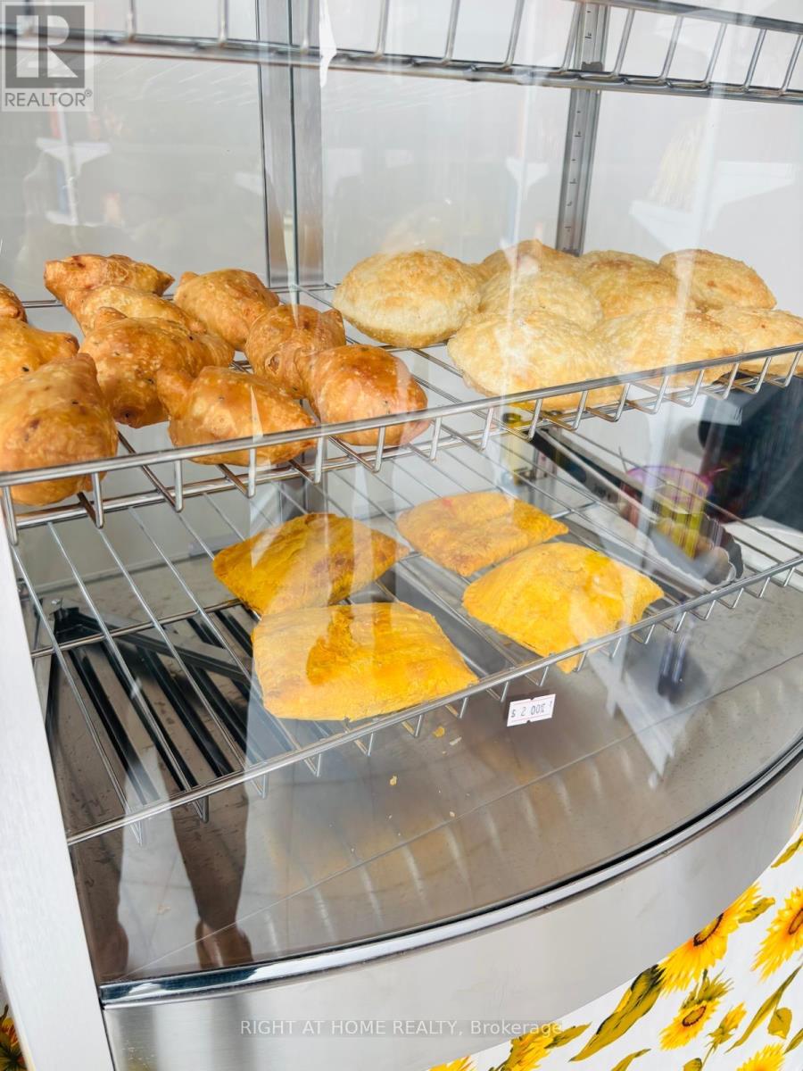 117 - 2201 Kingston Rd Road, Toronto, Ontario  M1N 1T7 - Photo 18 - E12702012